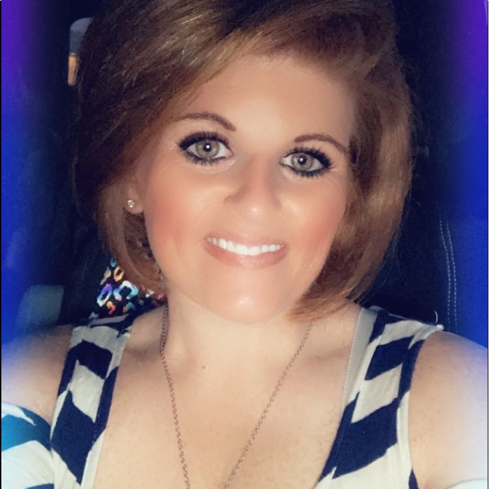 Meet your Posher, Sabrina